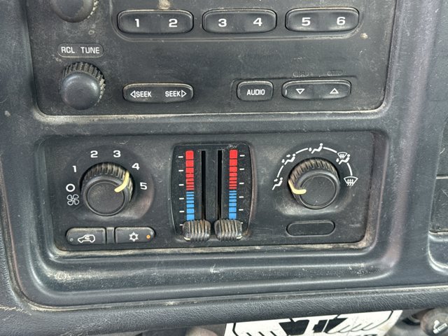 Used 2006 Chevrolet Silverado 3500 4x4 Regular Cab image 18