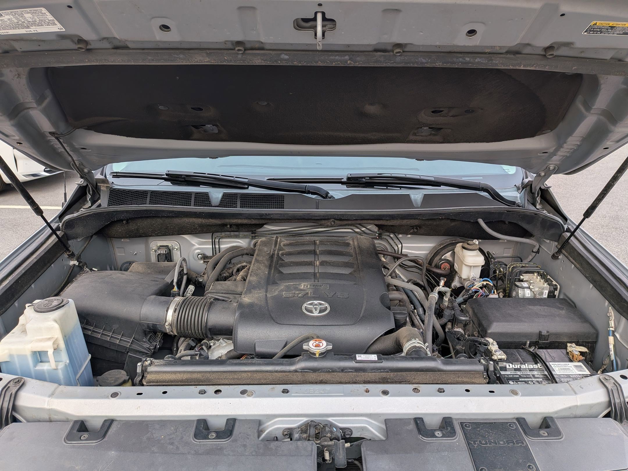 Used 2019 Toyota Tundra SR5 w/ SR5 Upgrade Package image 37