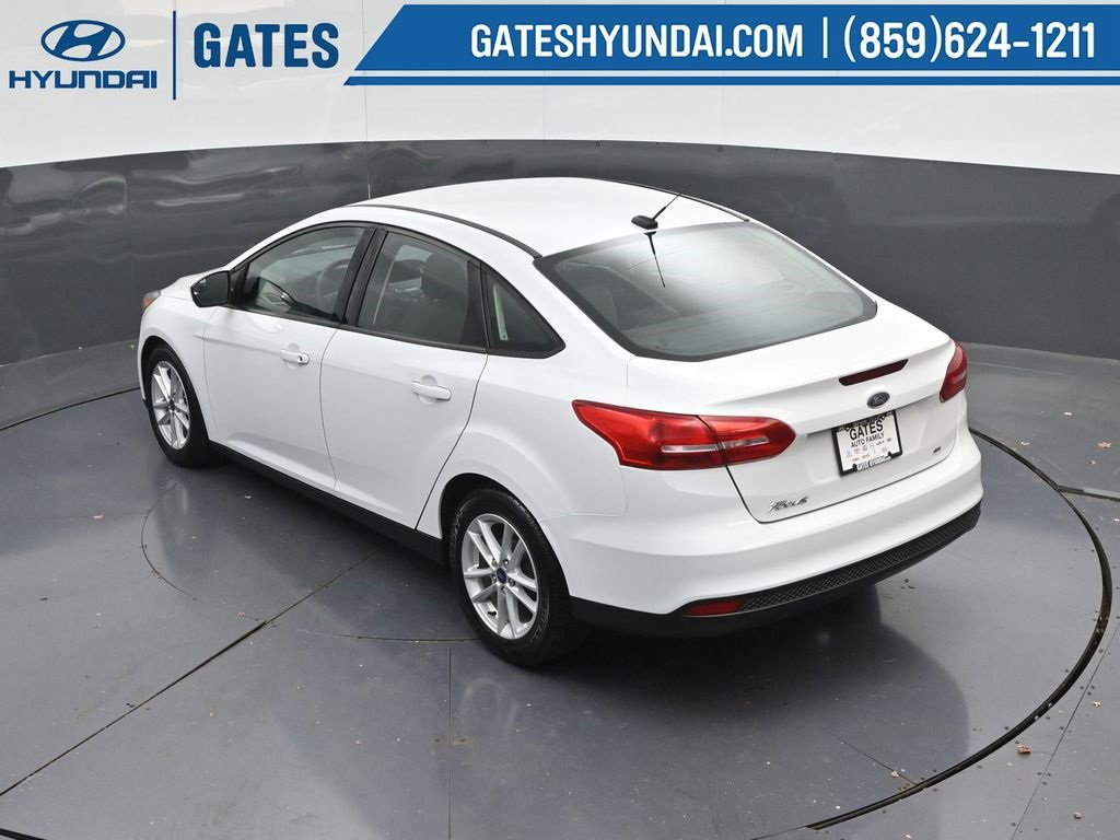 Used 2018 Ford Focus SE image 46