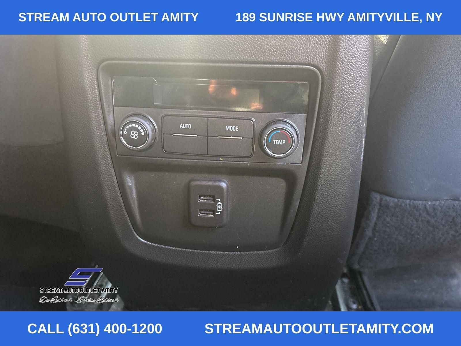 Used 2024 Buick Enclave Essence w/ Experience Buick Package AWD/4WD image 17