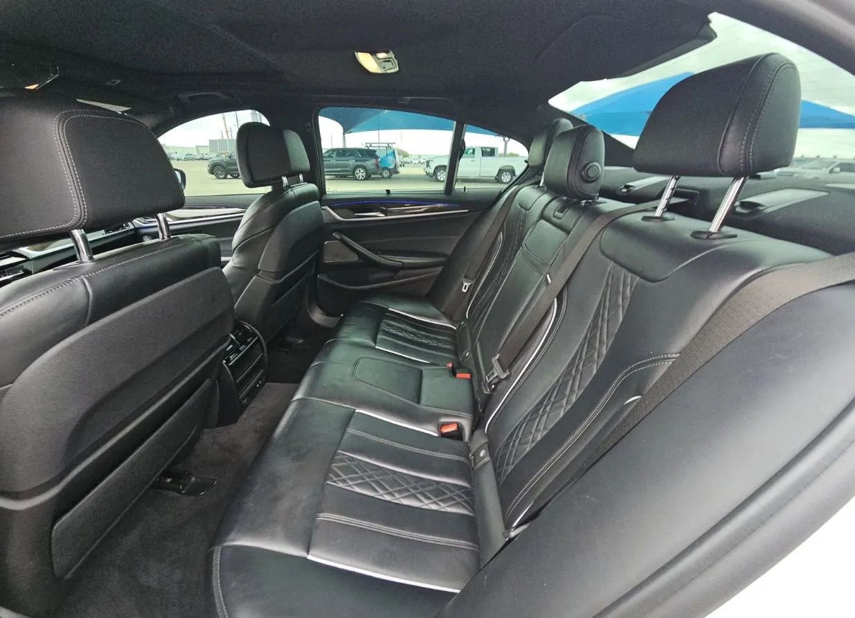 Used 2020 BMW M550i xDrive w/ Executive Package AWD/4WD image 56
