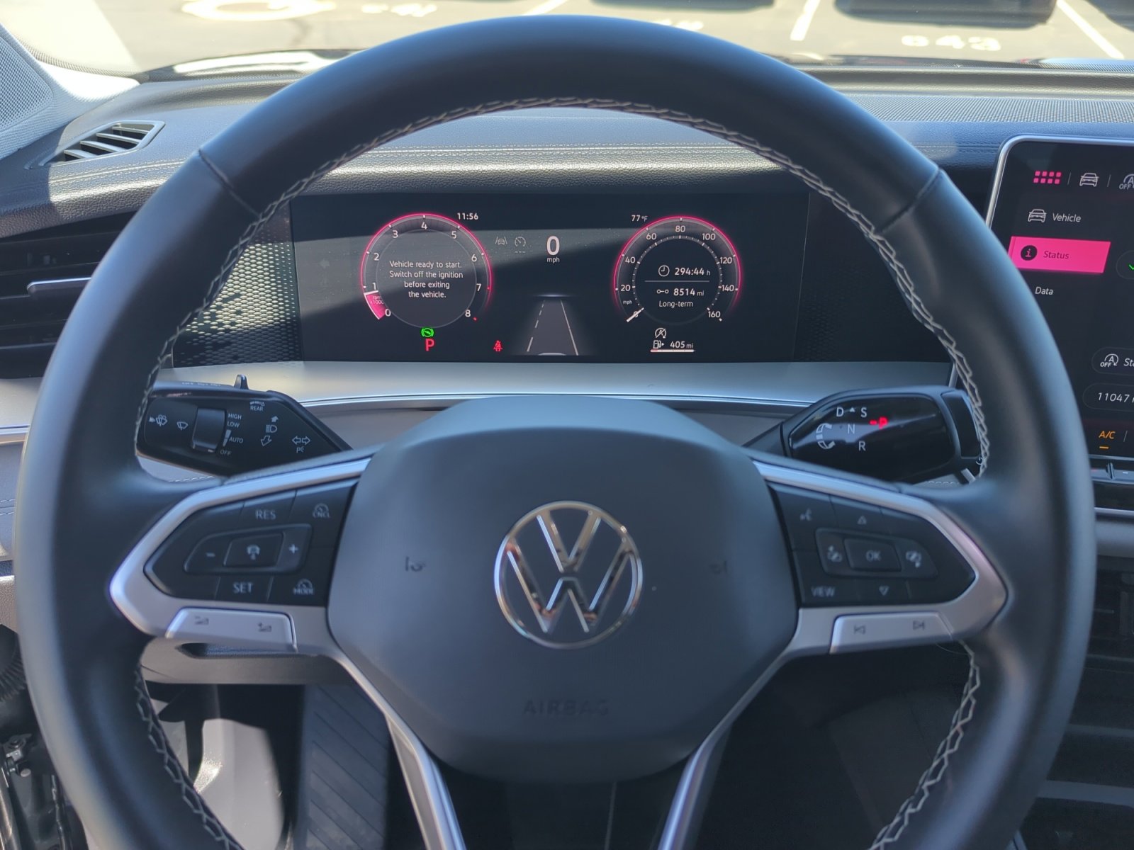 Used 2025 Volkswagen Tiguan SE image 9