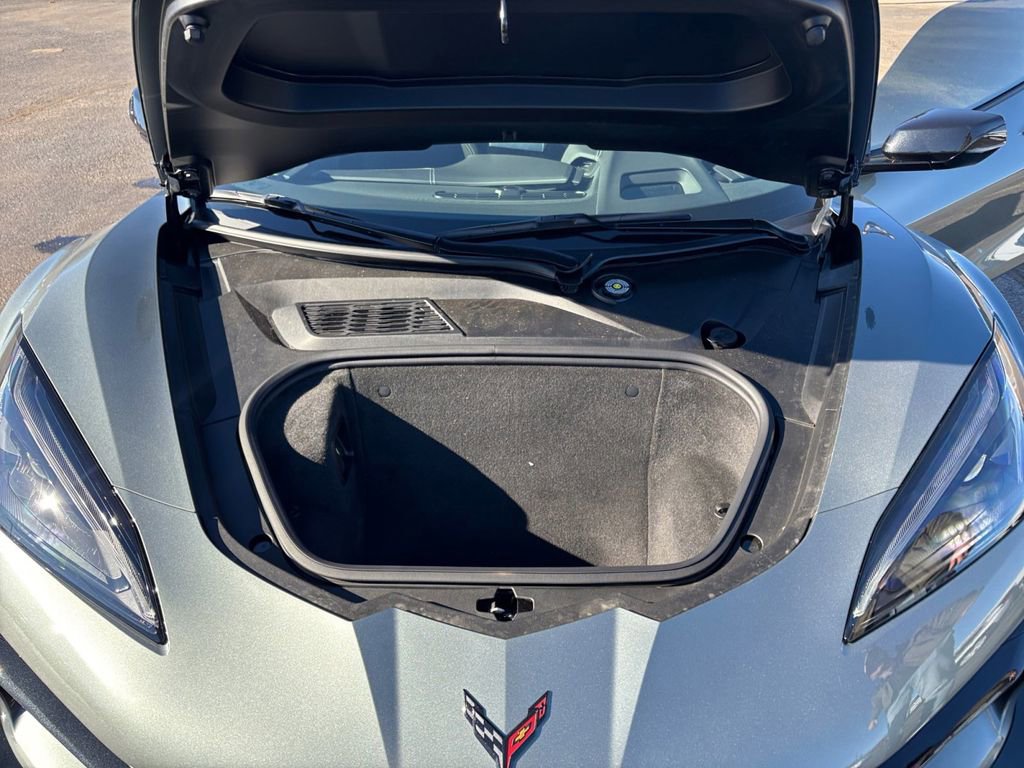 Used 2024 Chevrolet Corvette Z06 image 19