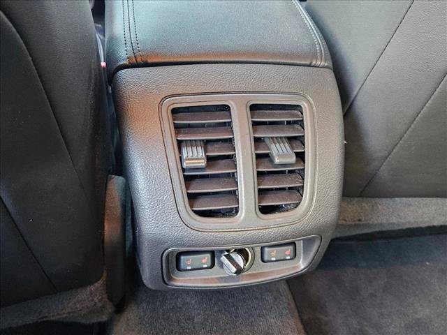 Used 2017 Ford Taurus Limited FWD image 15