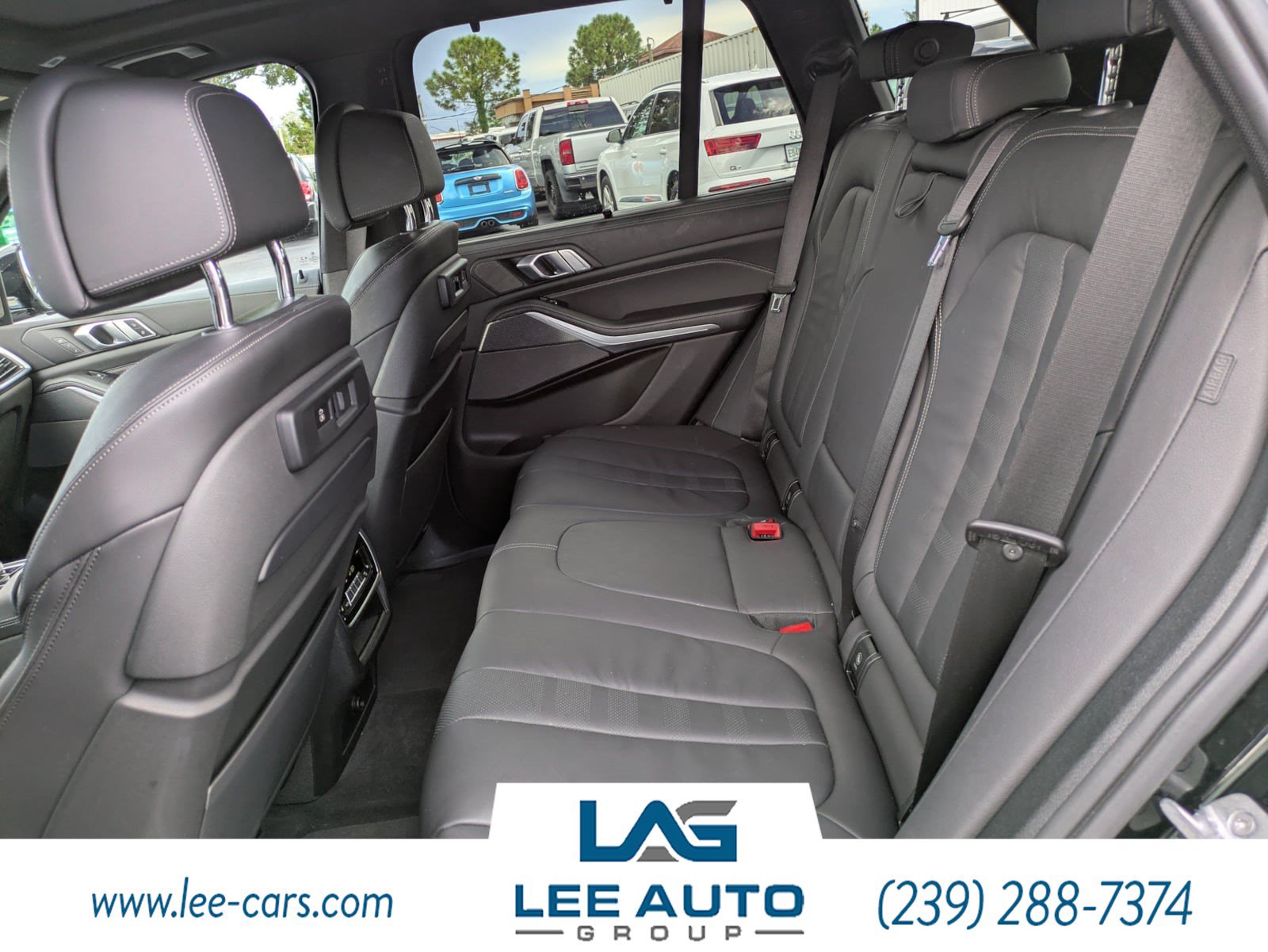 Used 2020 BMW X5 M50i w/ Executive Package AWD/4WD image 12
