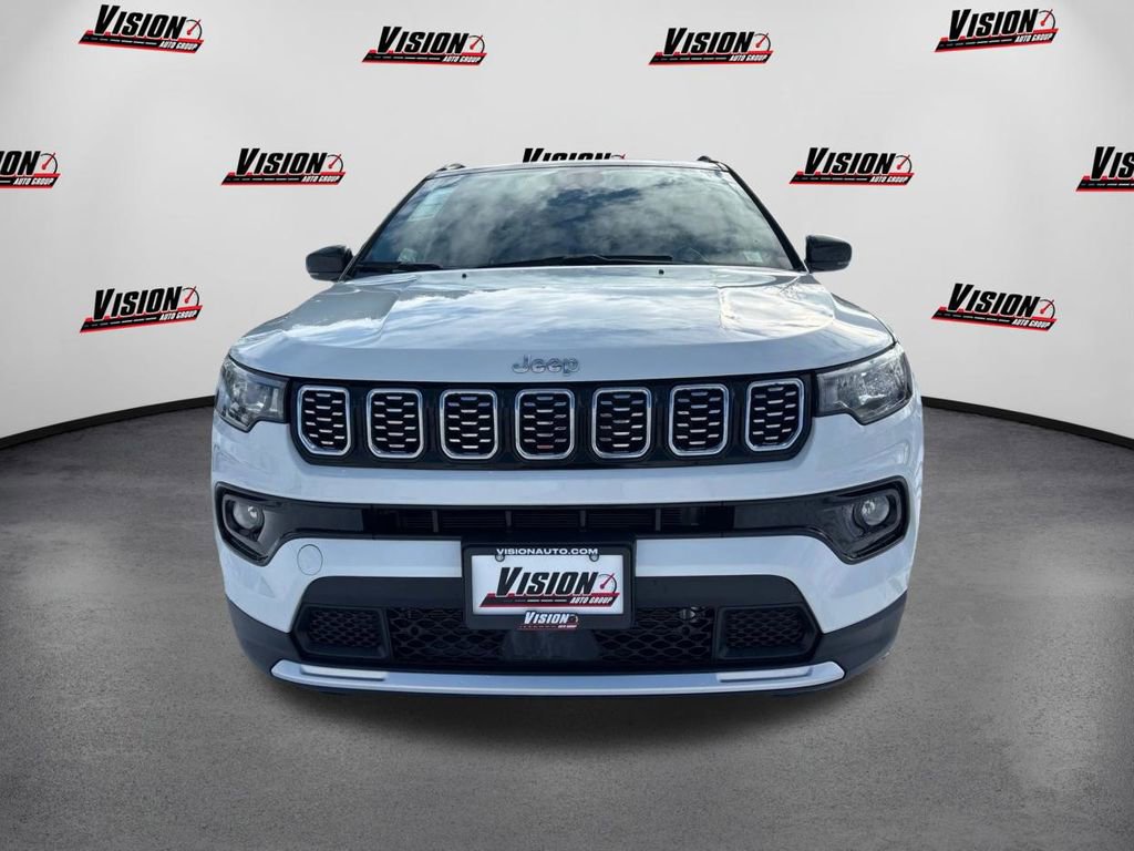 Used 2025 Jeep Compass Limited image 2