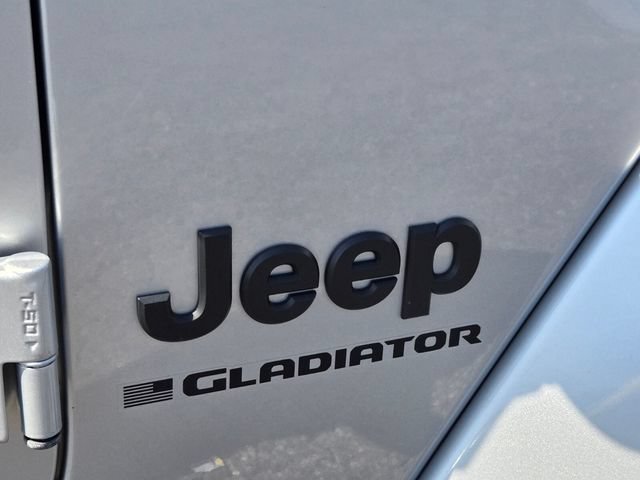 Used 2024 Jeep Gladiator Sport AWD/4WD image 22