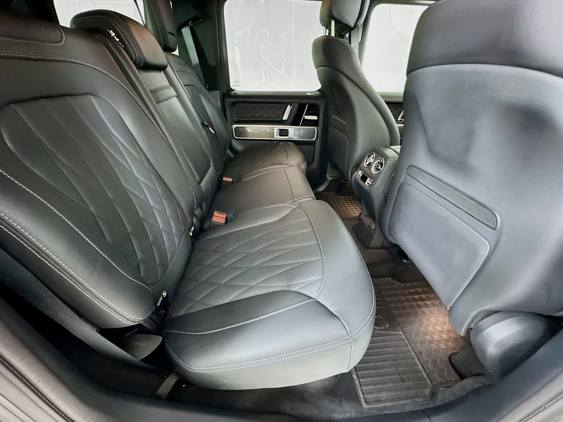 Used 2026 Mercedes-Benz G 63 AMG 4MATIC image 30