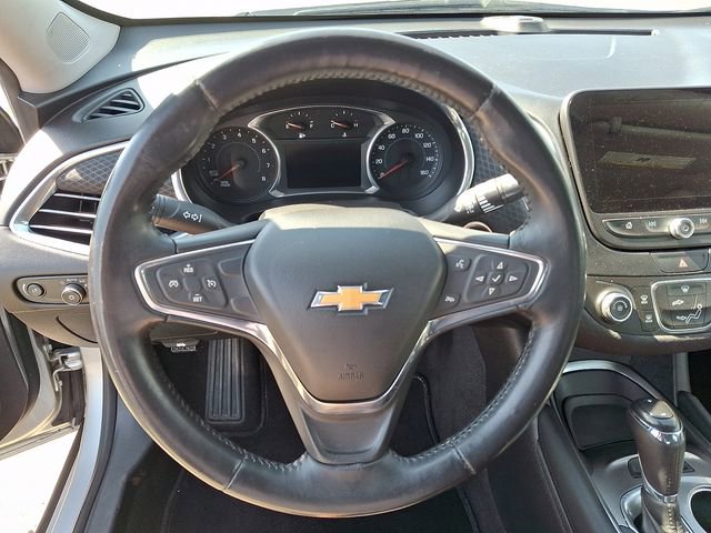 Used 2016 Chevrolet Malibu LT image 11