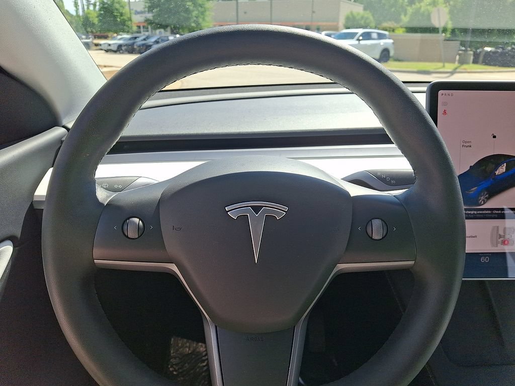 Used 2022 Tesla Model Y Long Range AWD/4WD image 20