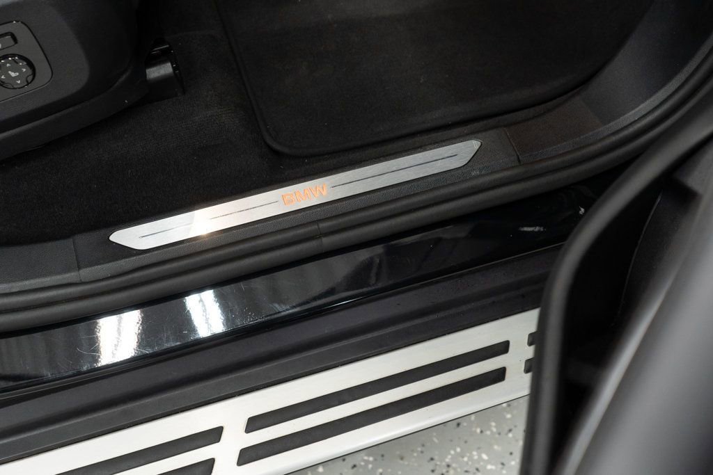 Used 2024 BMW X5 xDrive40i w/ Premium Package image 16
