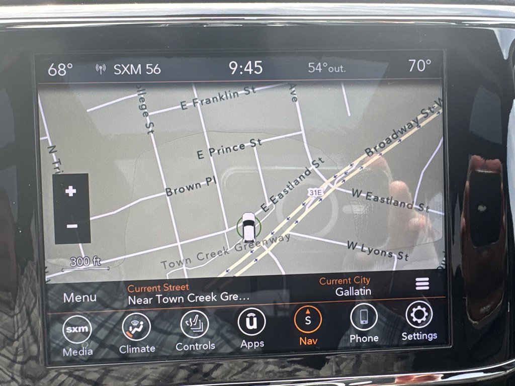 Used 2020 Jeep Grand Cherokee Limited w/ Luxury Group II image 20