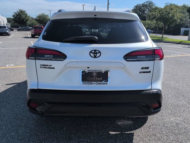 Used 2023 Toyota Corolla Cross AWD Hybrid w/ Convenience Package image 5