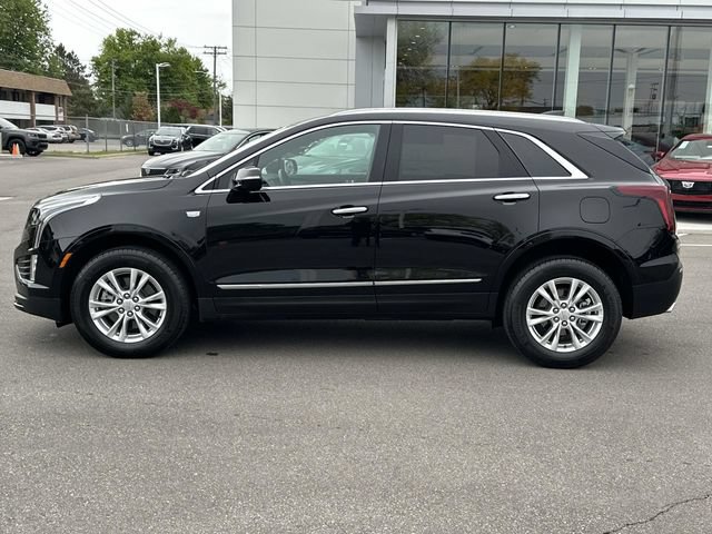 Certified 2025 Cadillac XT5 Luxury w/ LPO, Floor Liner Package FWD image 40