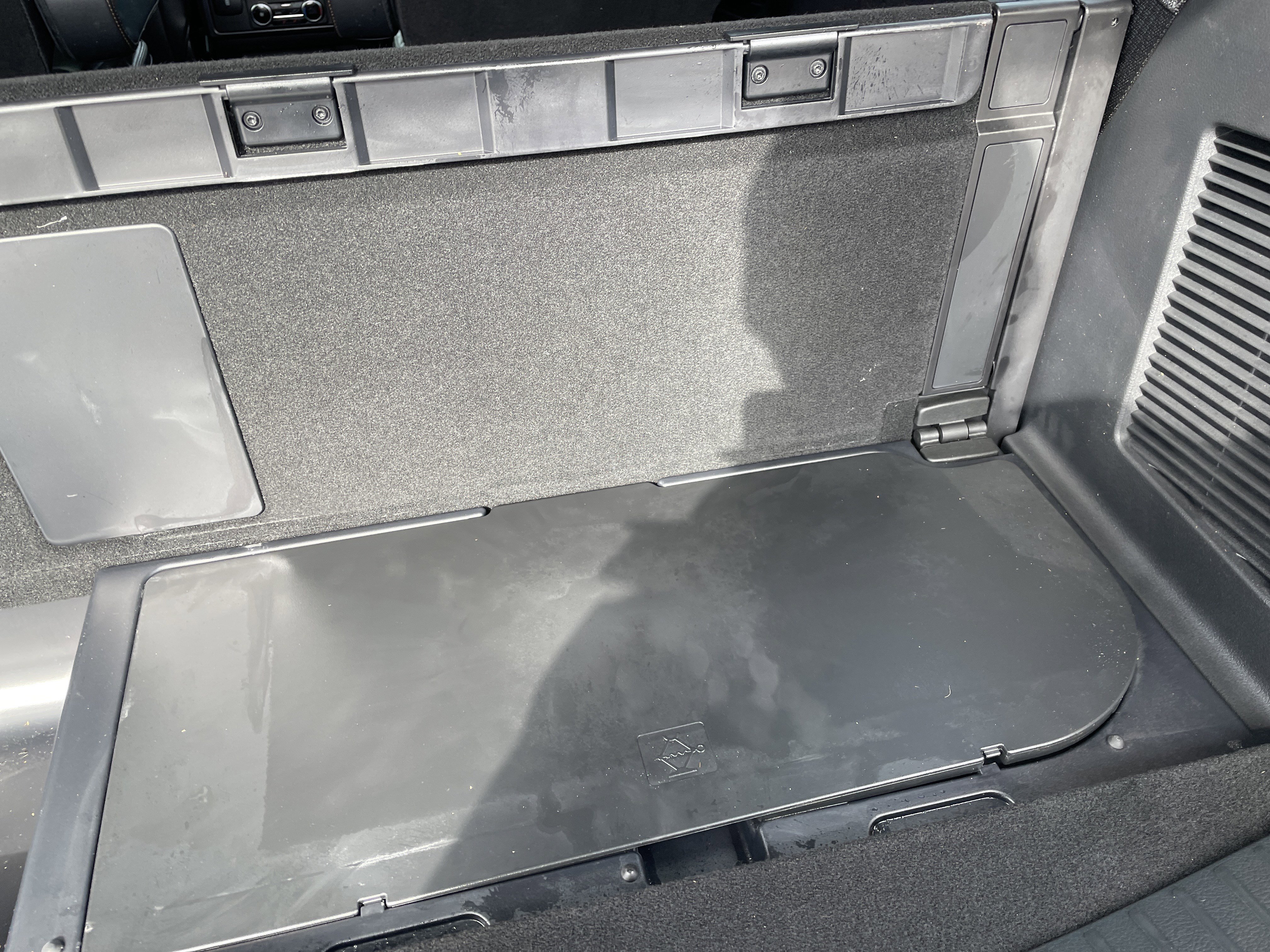 Used 2024 Ford Expedition Platinum image 19