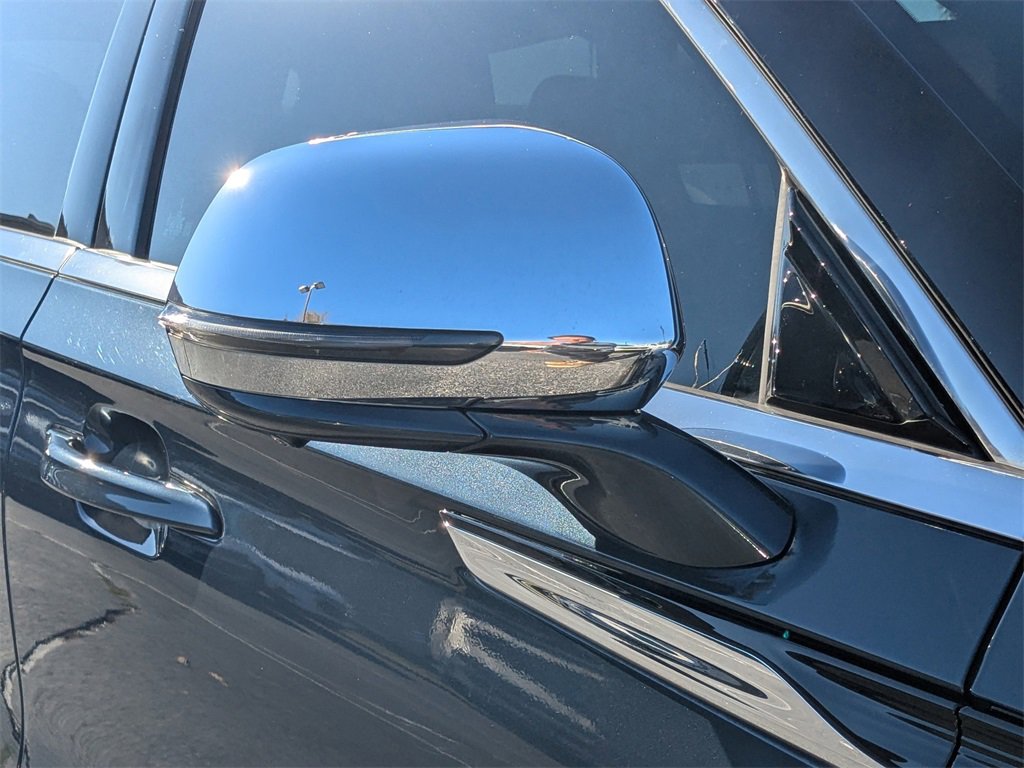 Used 2020 Lincoln Aviator Black Label w/ Dynamic Handling Package image 11