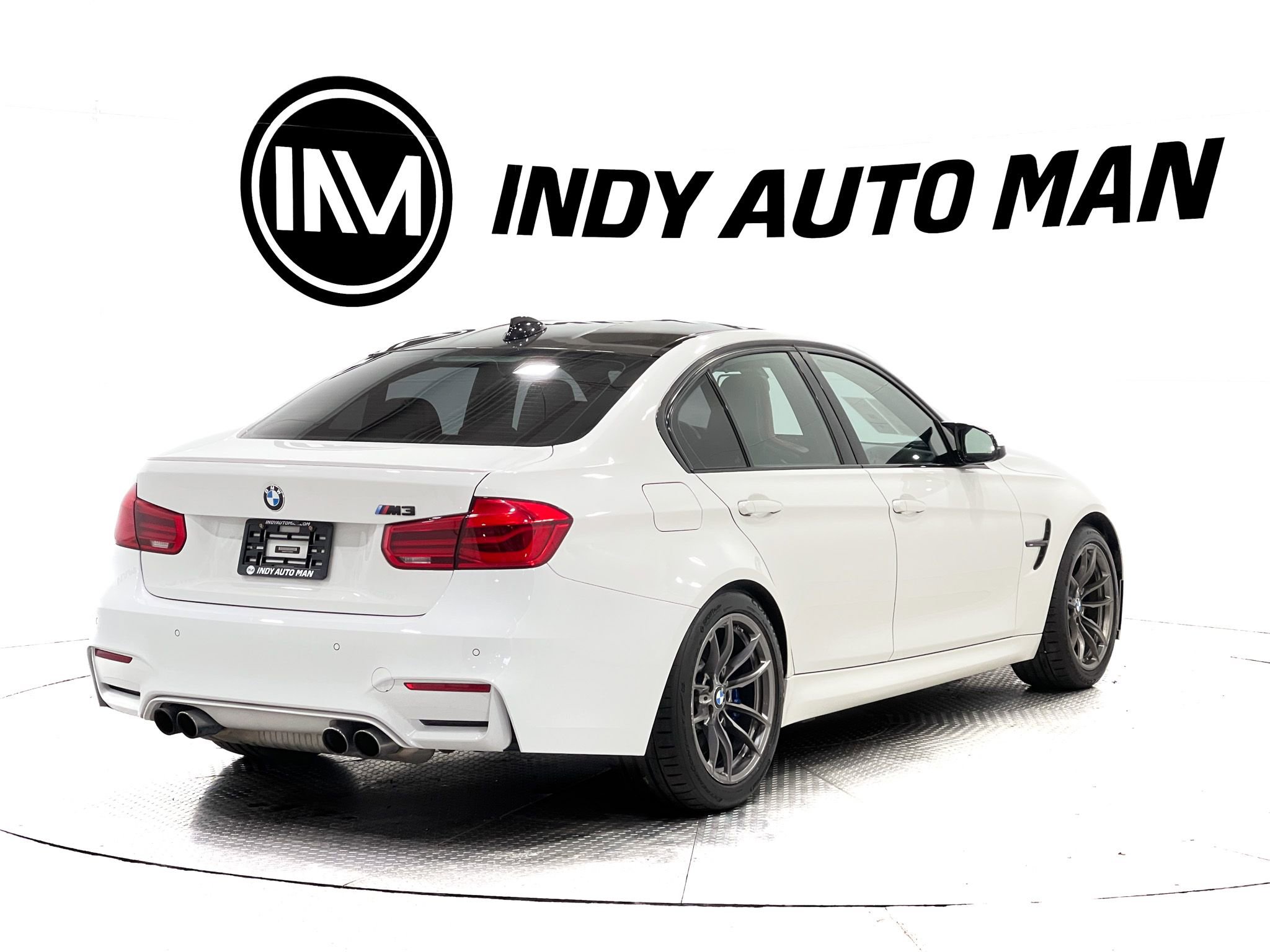 Used 2016 BMW M3 image 4