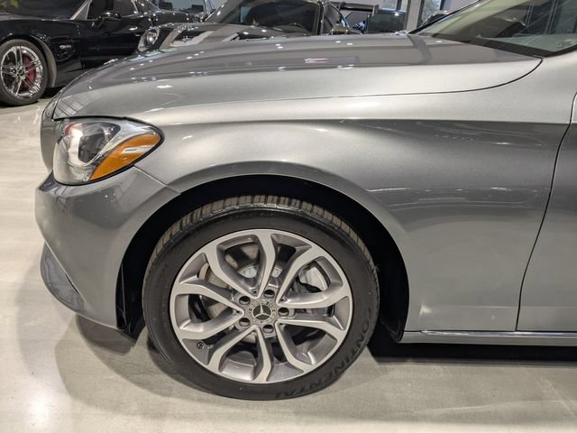Used 2017 Mercedes-Benz C 300 4MATIC Sedan image 3
