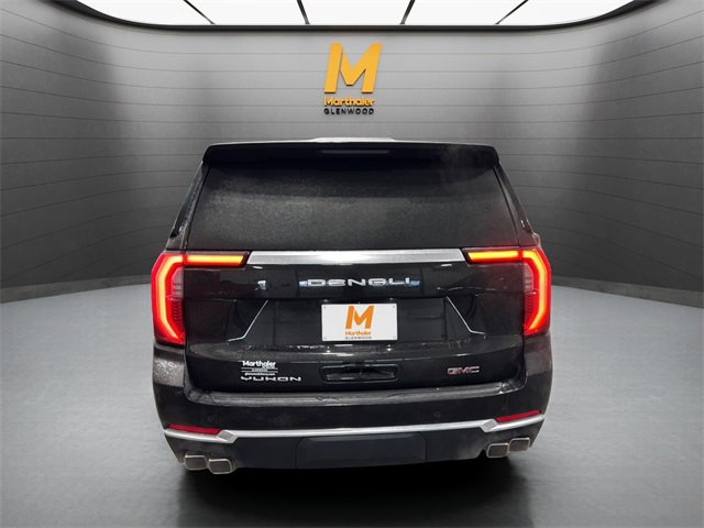 Used 2025 GMC Yukon XL Denali image 6
