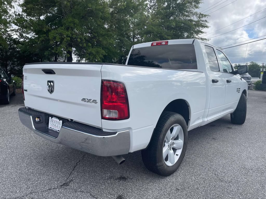 Used 2024 RAM 1500 Classic SLT AWD/4WD image 3