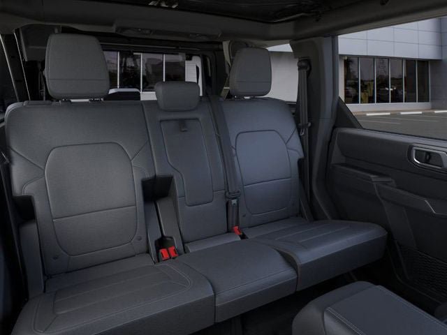 New 2025 Ford Bronco Outer Banks w/ Sasquatch Package image 11