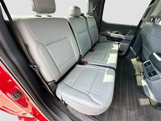 Used 2025 Ford F150 Lightning Flash image 27