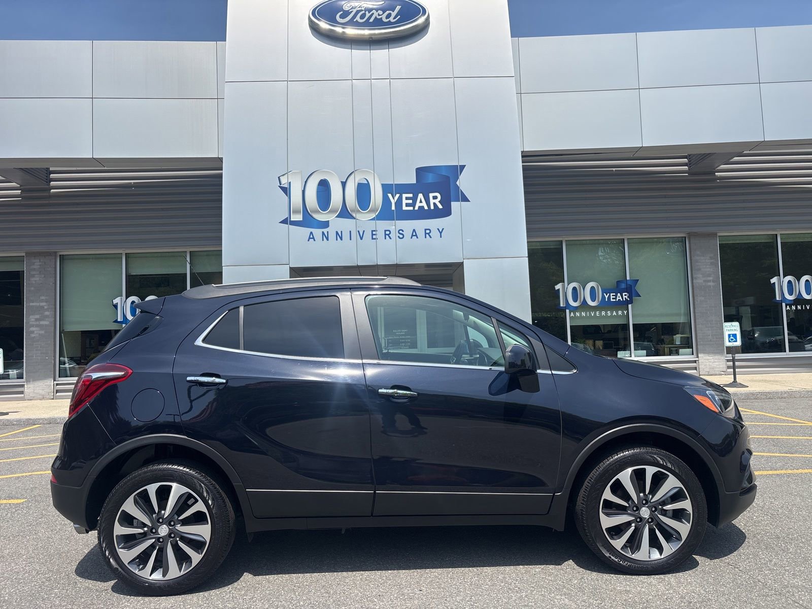 Used 2022 Buick Encore Preferred w/ Safety Package AWD/4WD image 2