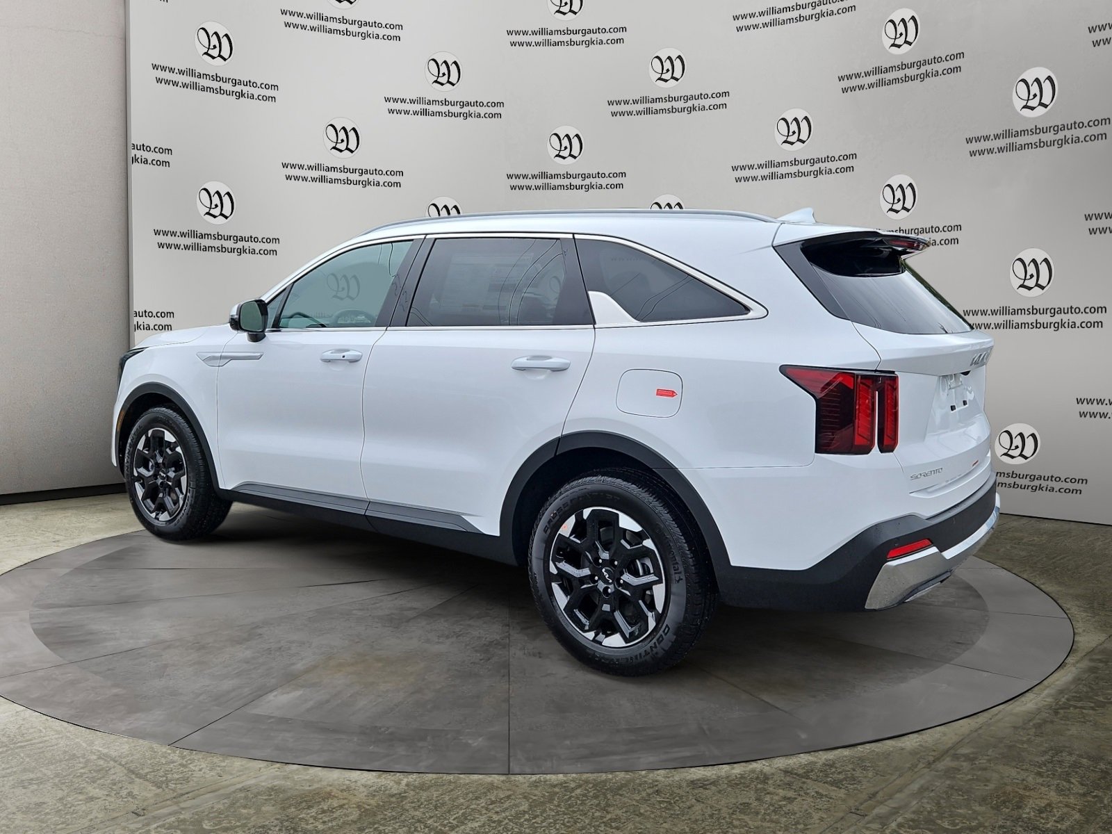 New 2026 Kia Sorento S image 3