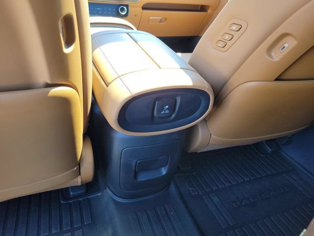 Certified 2026 Hyundai Palisade Calligraphy AWD/4WD image 24