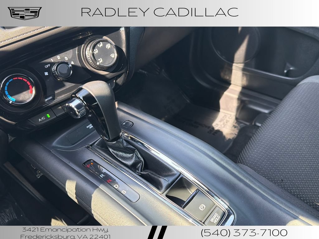 Used 2019 Honda HR-V Sport image 10
