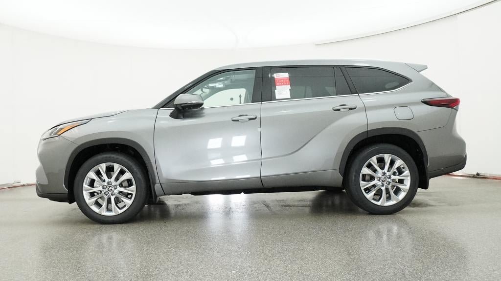 New 2026 Toyota Highlander Limited AWD/4WD image 19