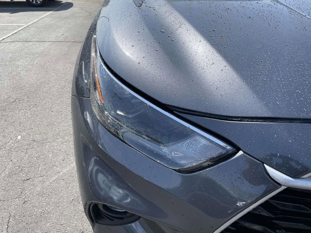 Used 2023 Toyota Highlander XLE image 16