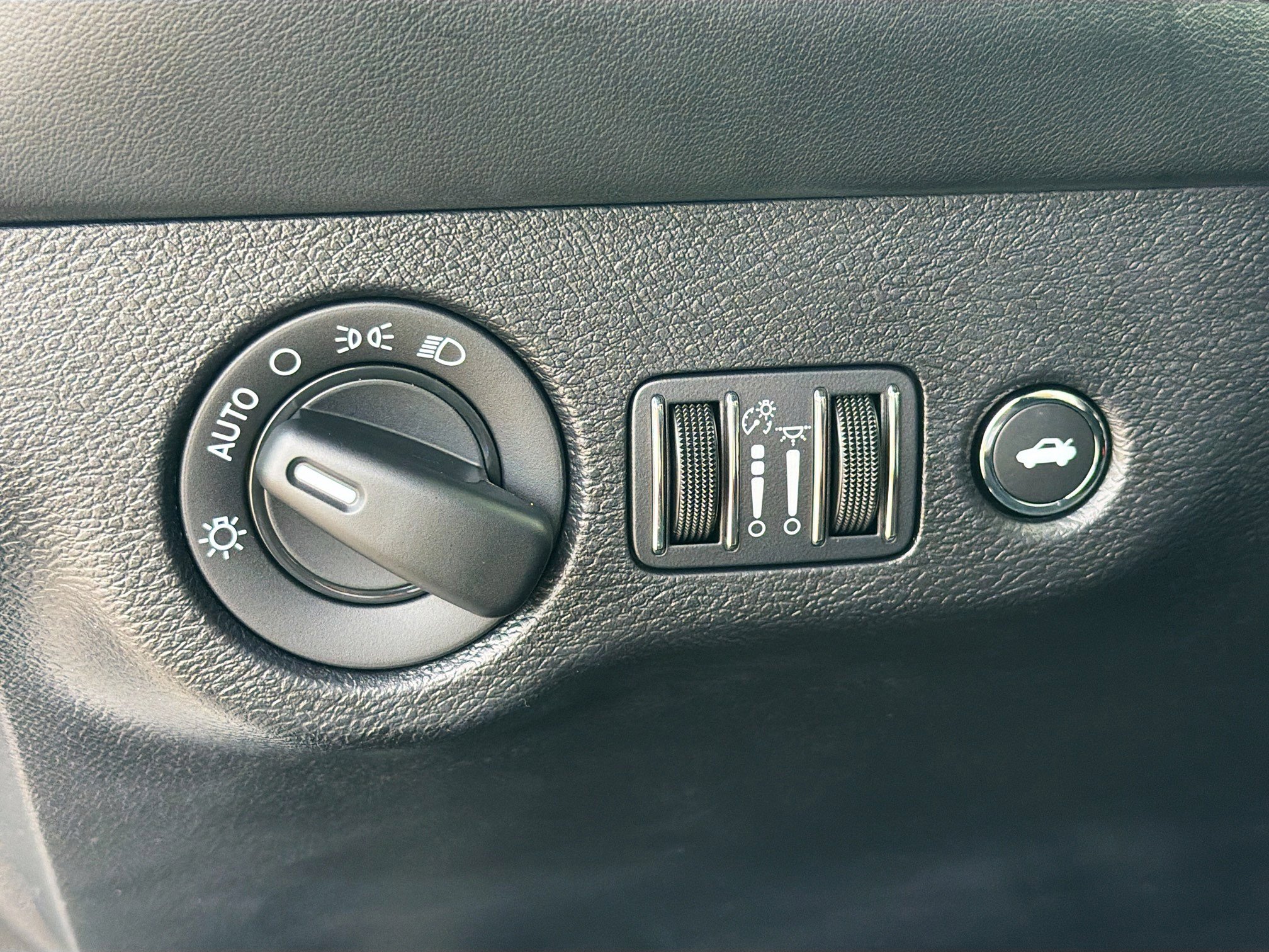 Used 2023 Dodge Challenger SRT Hellcat image 34