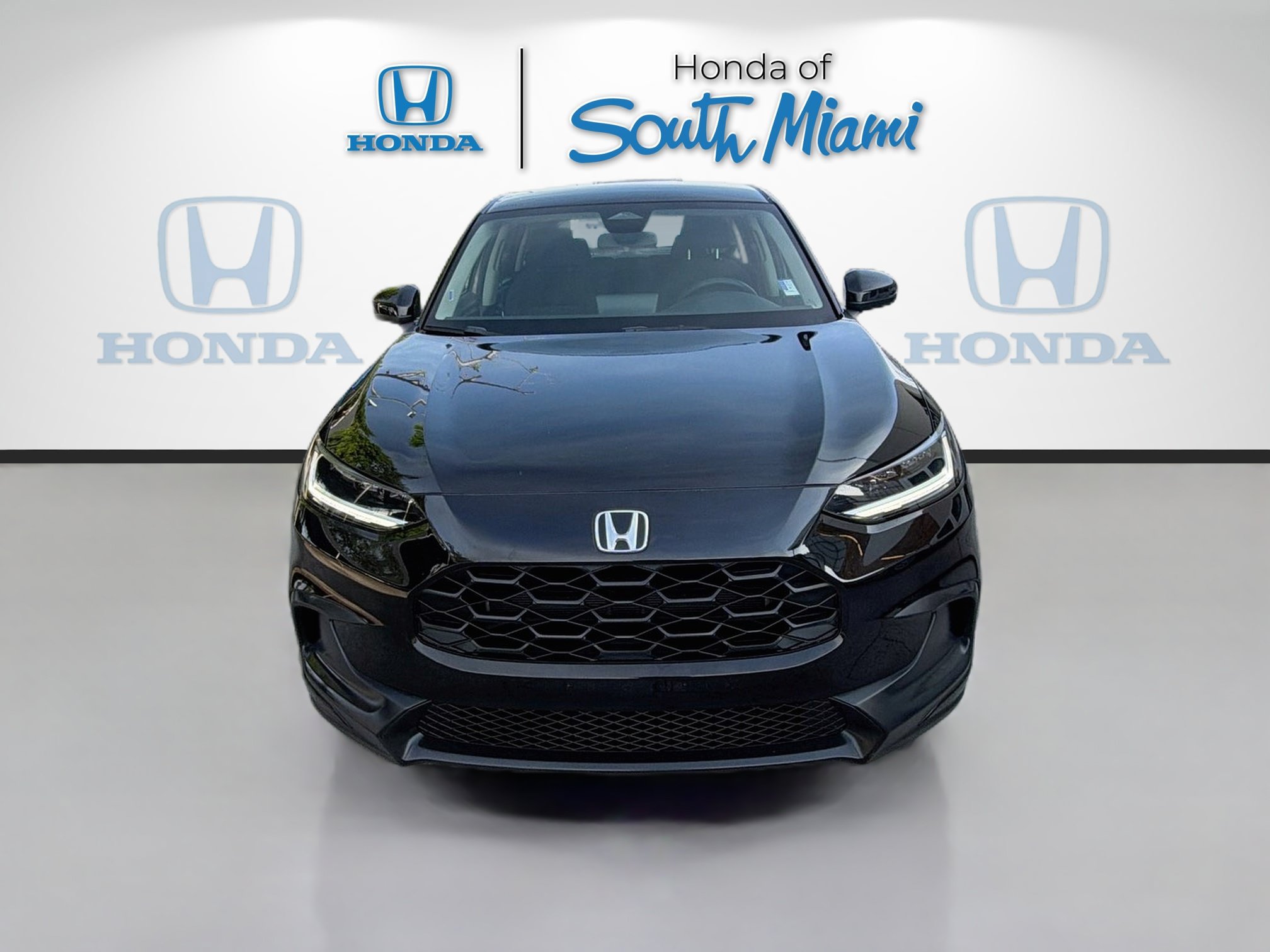 Certified 2023 Honda HR-V LX image 2