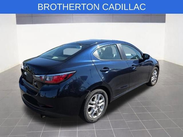Used 2016 Scion iA FWD image 6