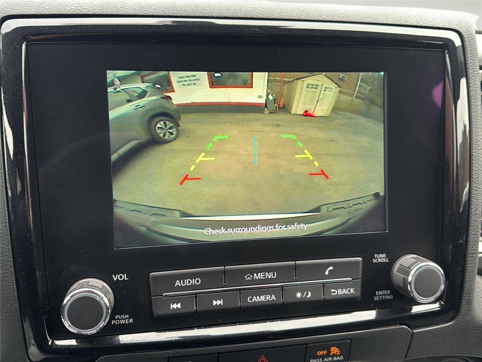 Used 2023 Nissan Frontier SV image 21