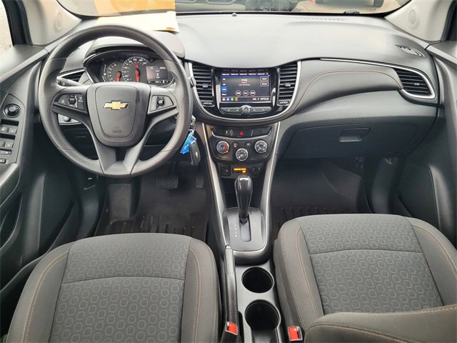 Used 2022 Chevrolet Trax LS w/ Tint and Cruise Package image 16