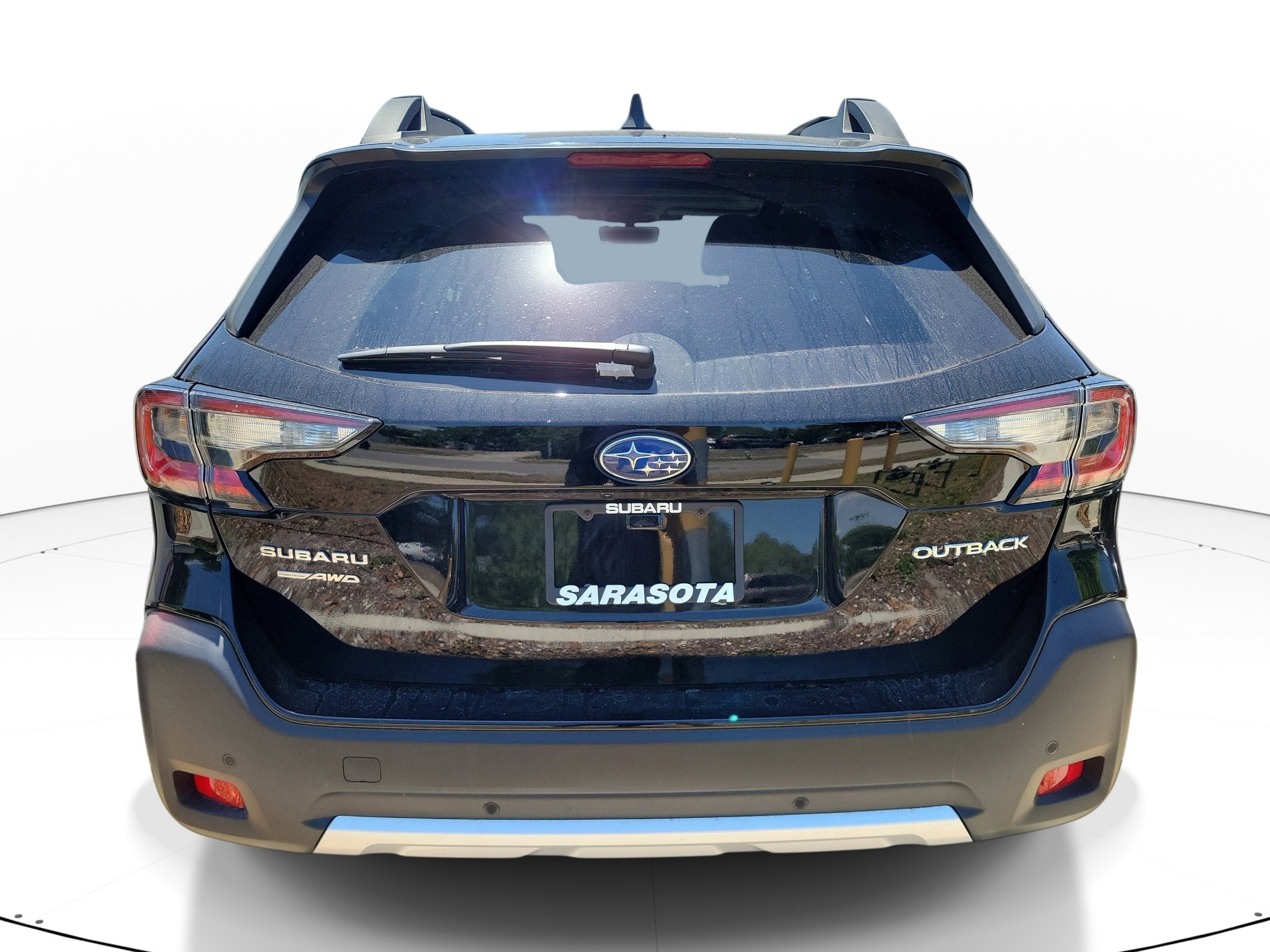Used 2025 Subaru Outback Limited AWD/4WD image 5