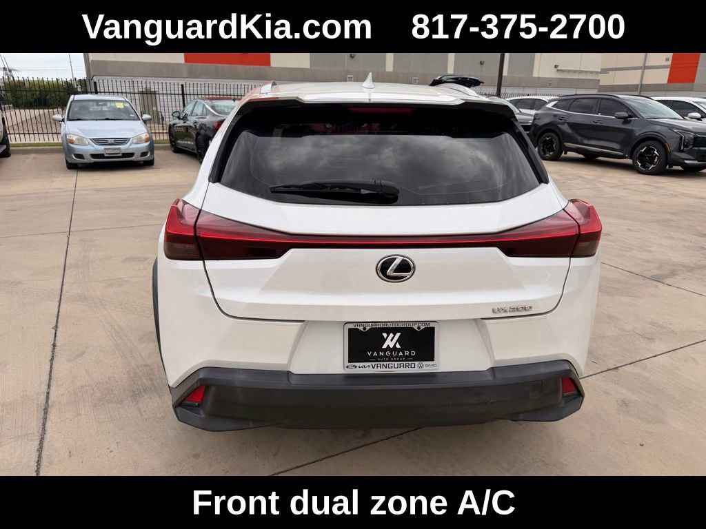 Used 2019 Lexus UX 200 w/ Accessory Package 2 FWD image 3