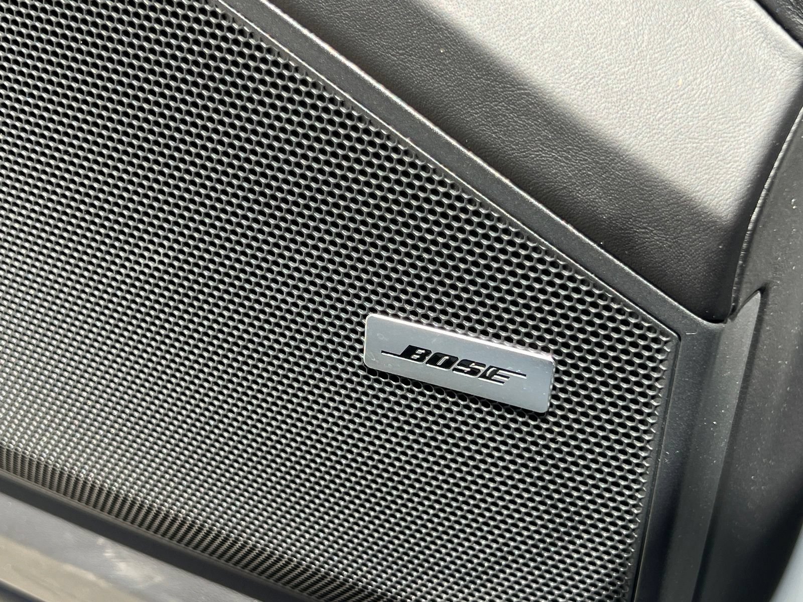 Certified 2024 Porsche Cayenne S AWD/4WD image 34