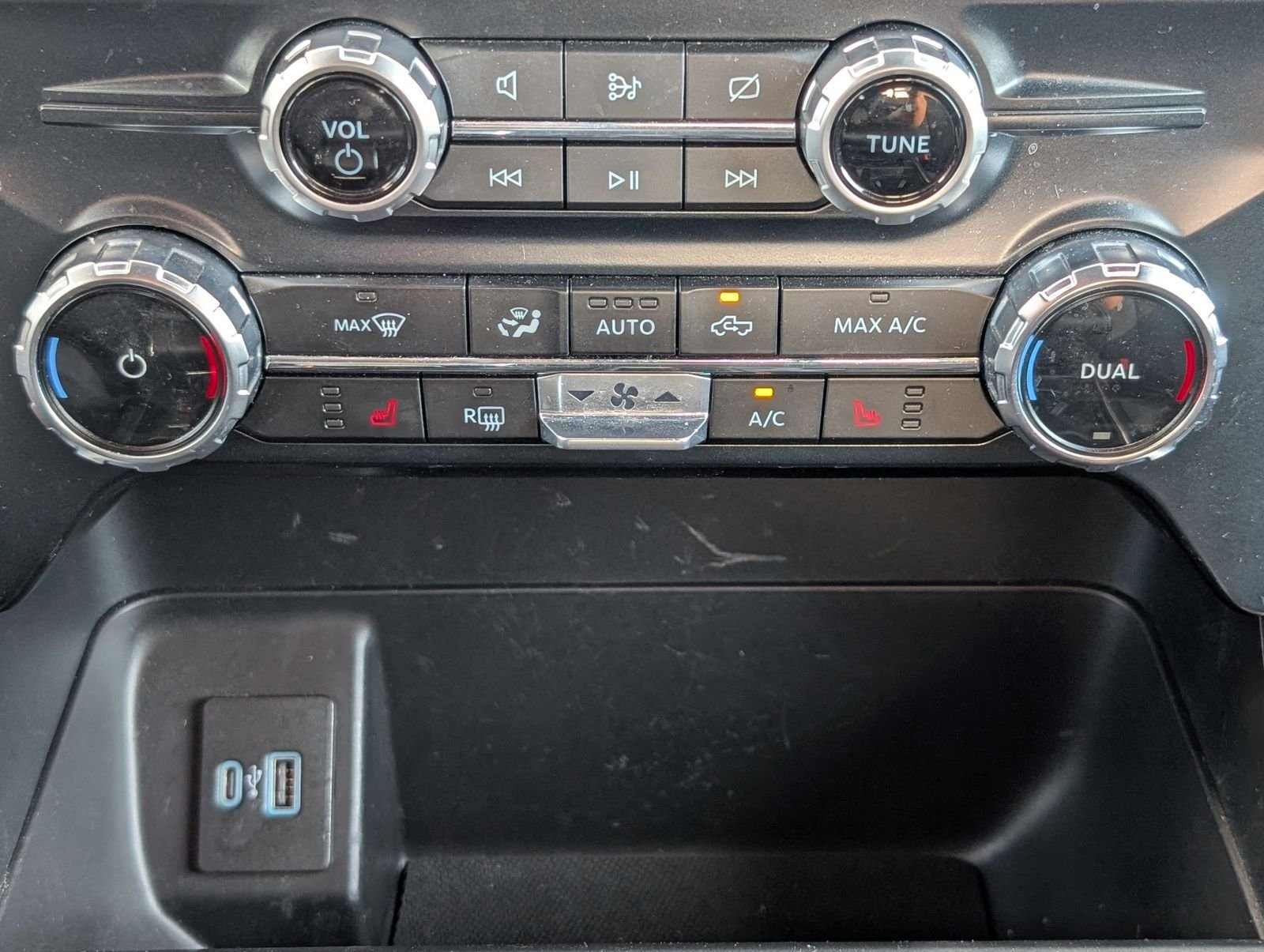 Used 2023 Ford F150 XLT w/ Equipment Group 302A High AWD/4WD image 19