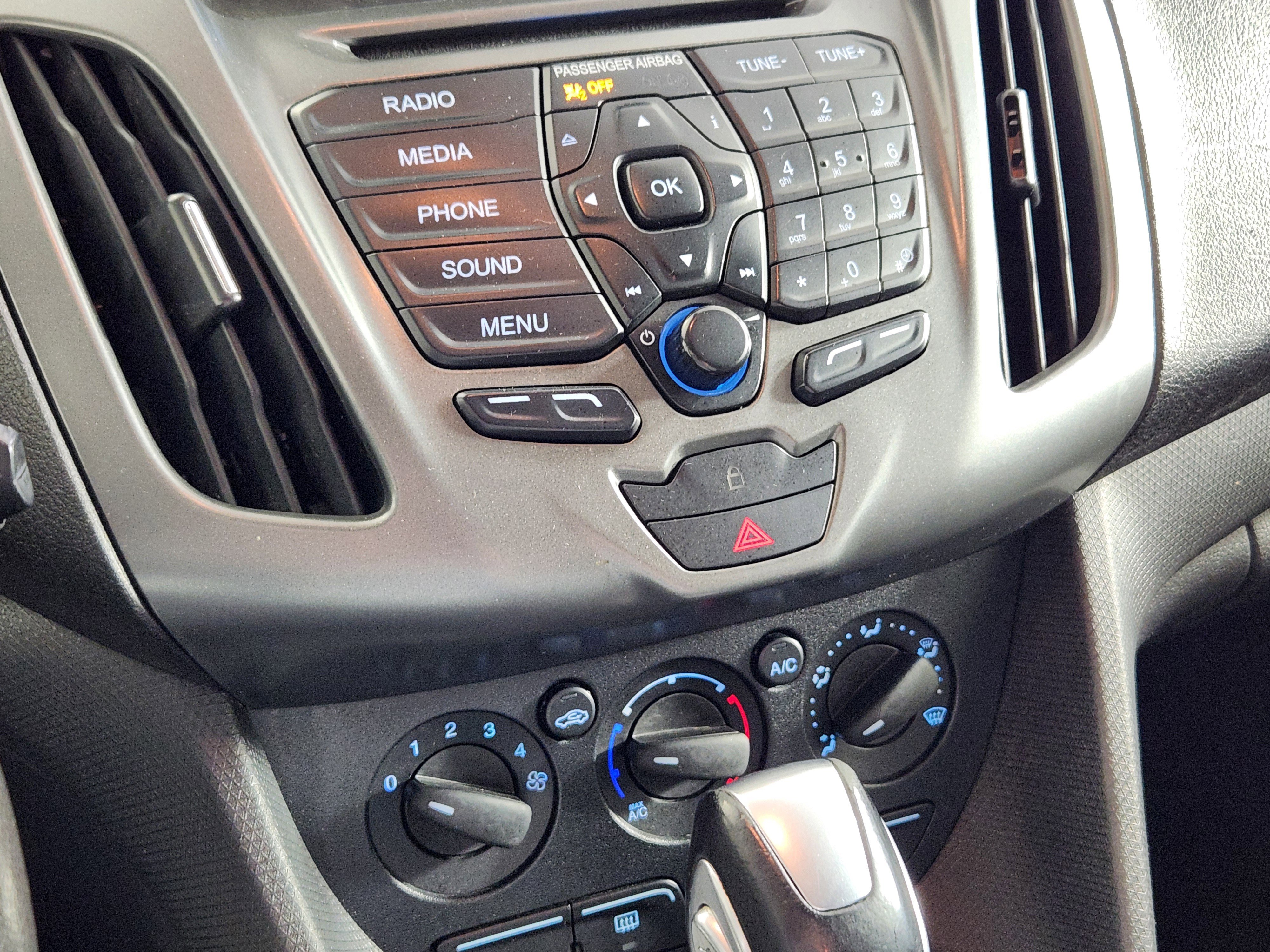 Certified 2018 Ford Transit Connect XL image 25