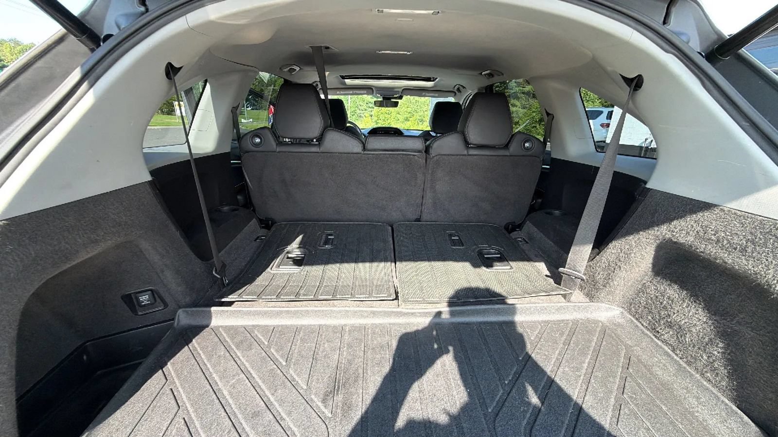 Used 2017 Acura MDX SH-AWD image 65