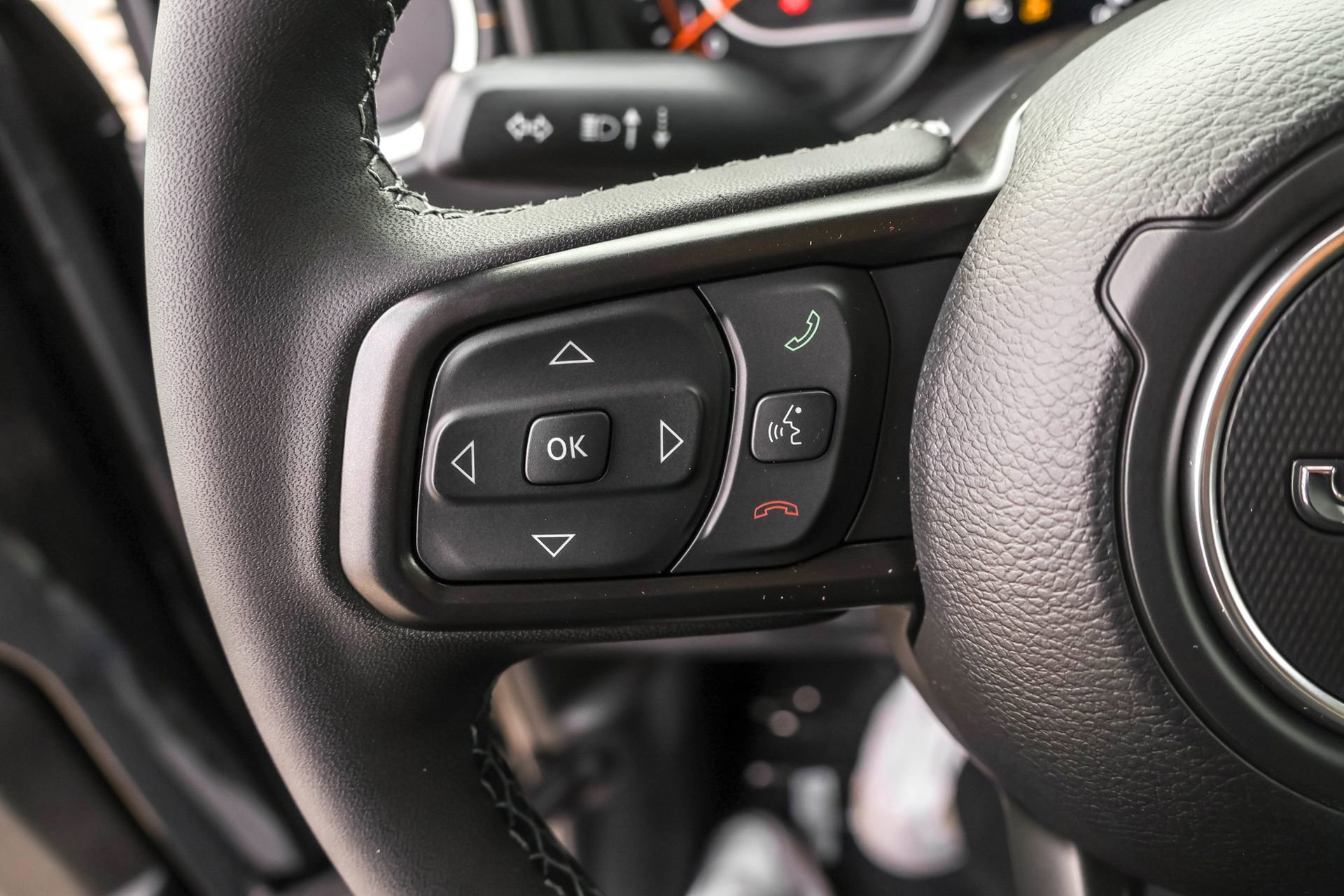 New 2026 Jeep Gladiator Sport AWD/4WD image 30