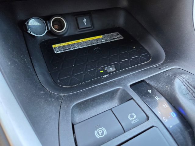 Used 2021 Toyota RAV4 XSE AWD/4WD image 22