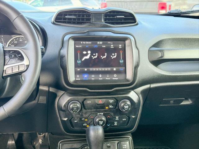 Certified 2023 Jeep Renegade Limited image 13