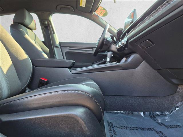 Used 2025 Honda Civic Sport image 21