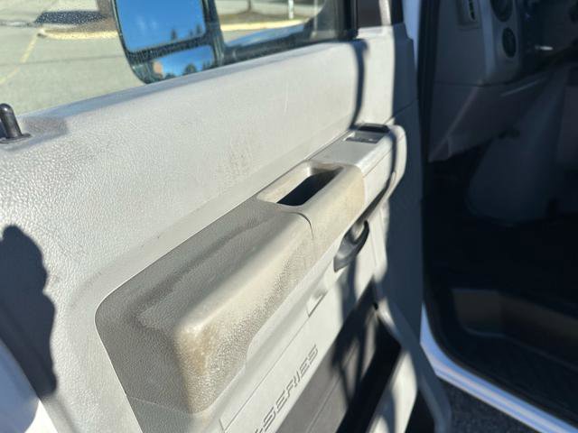Used 2012 Ford E-250 and Econoline 250 w/ PWR Group image 18