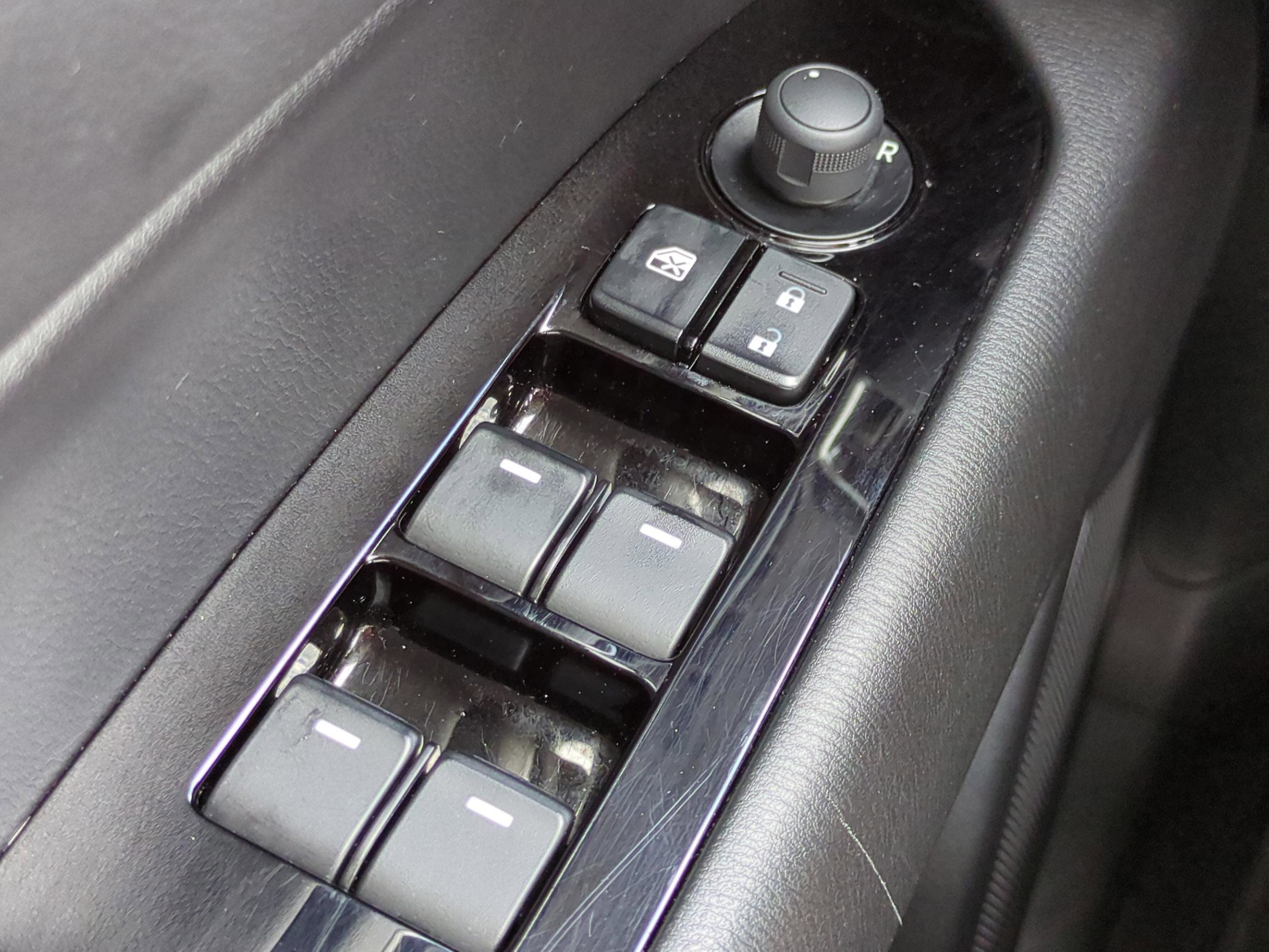 Used 2025 MAZDA CX-5 AWD 2.5 S w/ Select Package image 22