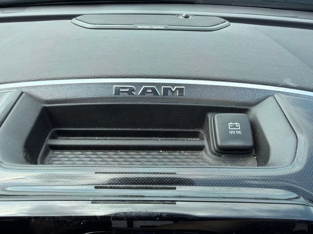 Used 2022 RAM 2500 Laramie AWD/4WD image 34